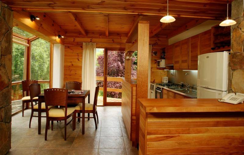 Apart Del Maiten San Martin de los Andes Ngoại thất bức ảnh